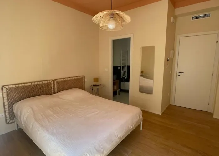 Via Piave Alloggio in famiglia *